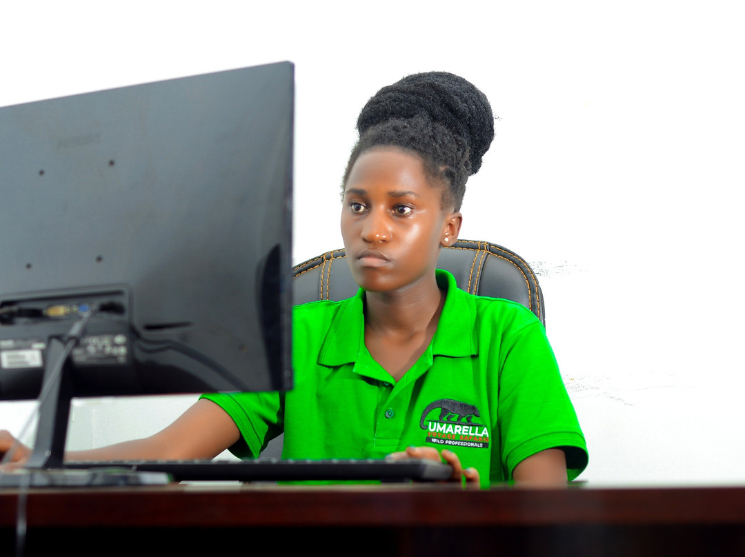 Umarella voyage safaris-恩德培必去景点