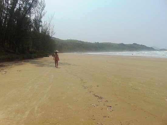 Vermelha Beach-Praia do Rosa必去景点