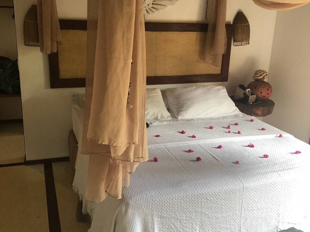 Aloha Village Hotel主图