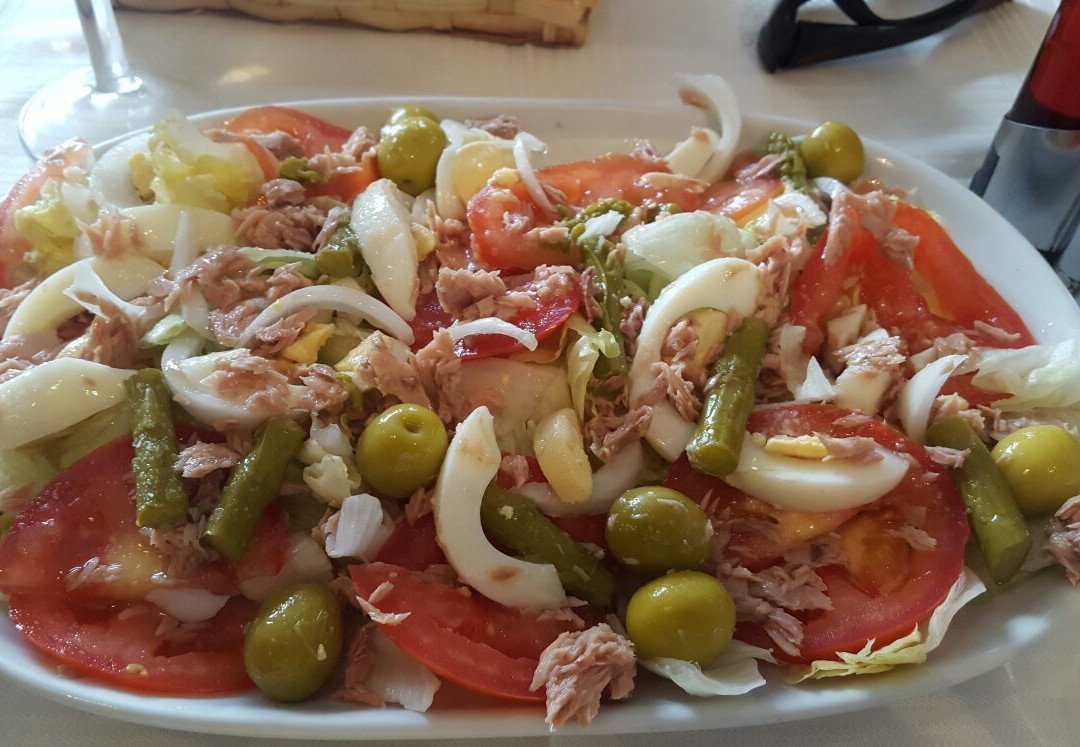 Navatalgordo餐馆和美食-Hotel Restaurante Nuria