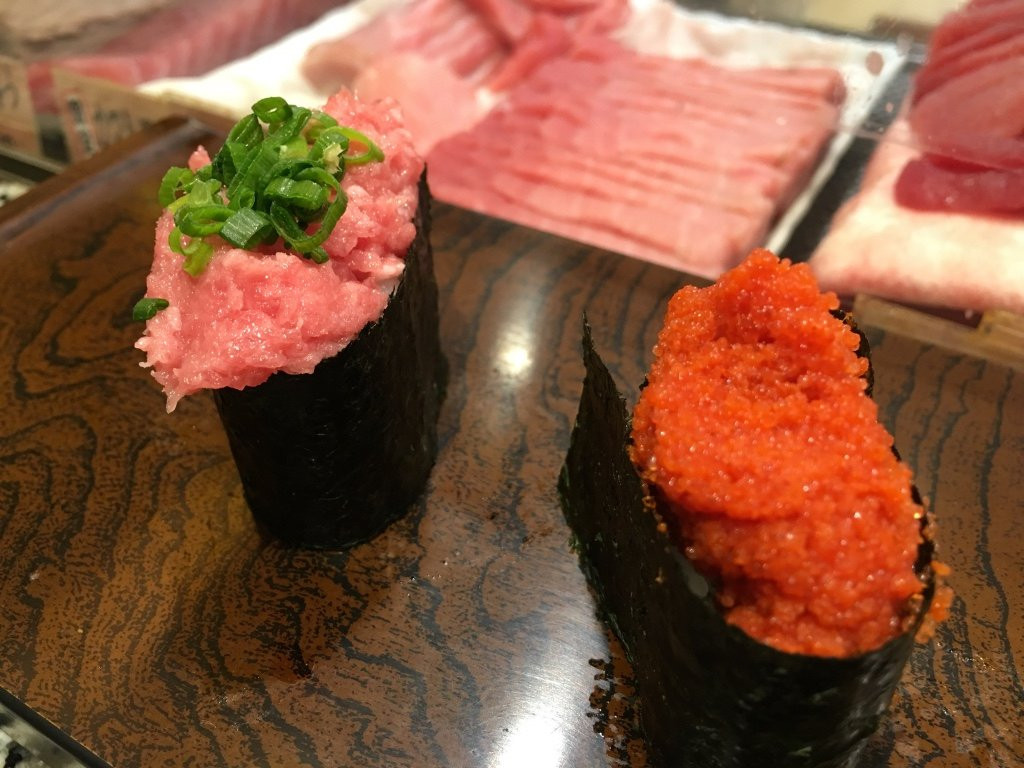 まぐろ人 雷門出張所