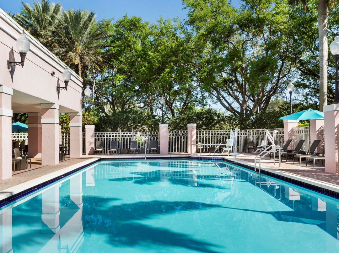 森赖斯索格拉斯米尔斯希尔顿逸林酒店主图