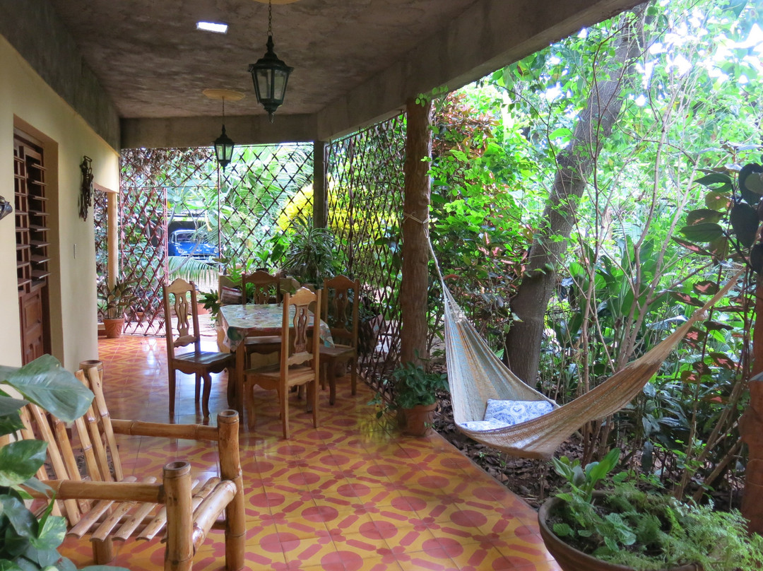 Casa Los Mangos Bed and Breakfast