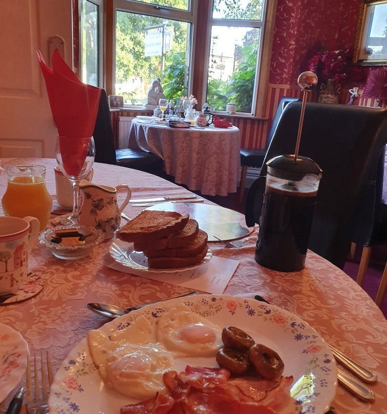 Redwood Lodge B&B主图