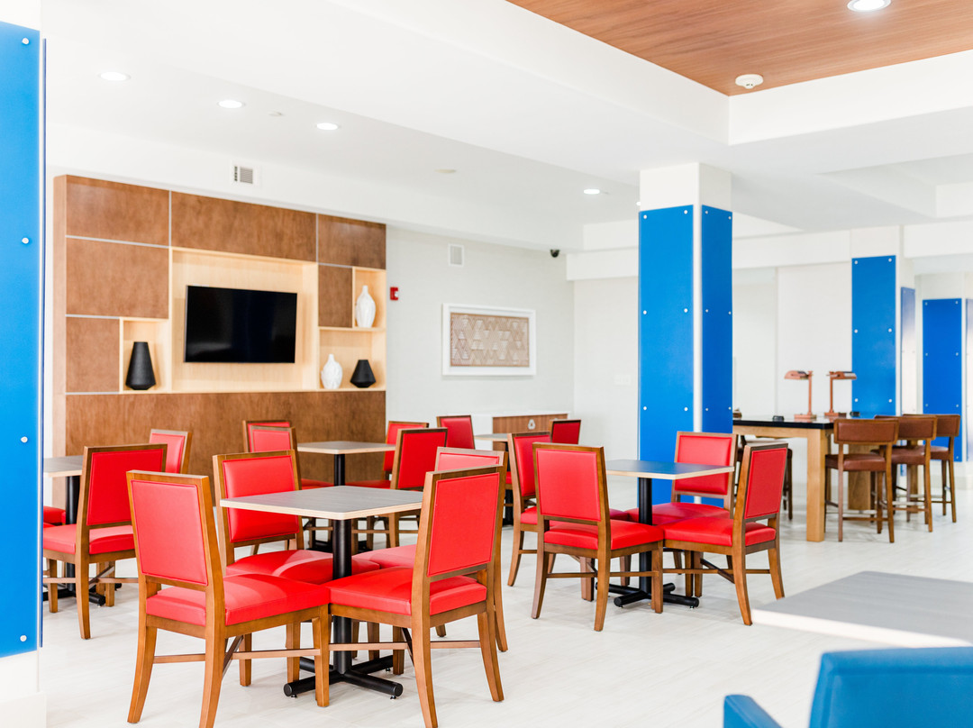 Holiday Inn Express & Suites Greenville By IHG主图