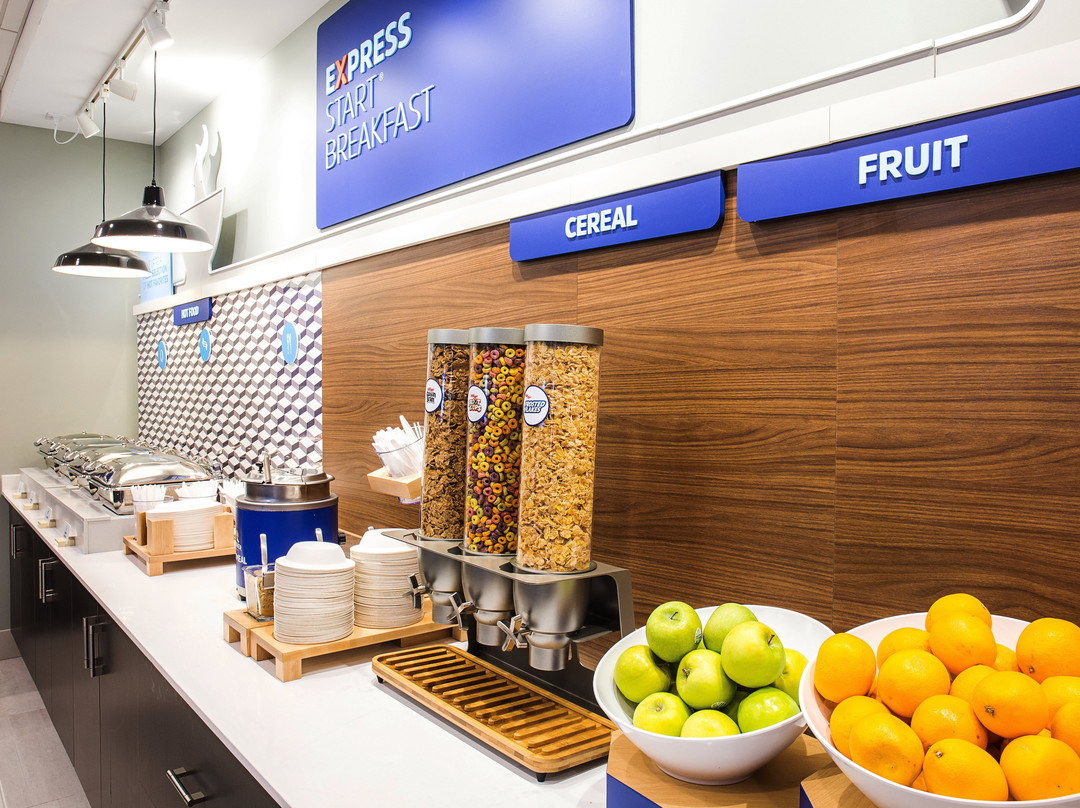 Holiday Inn Express & Suites Halifax – Dartmouth By IHG主图