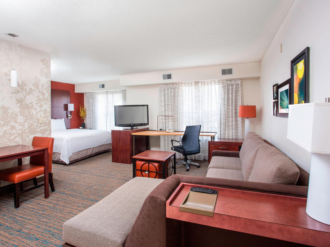 Residence Inn by Marriott Topeka主图