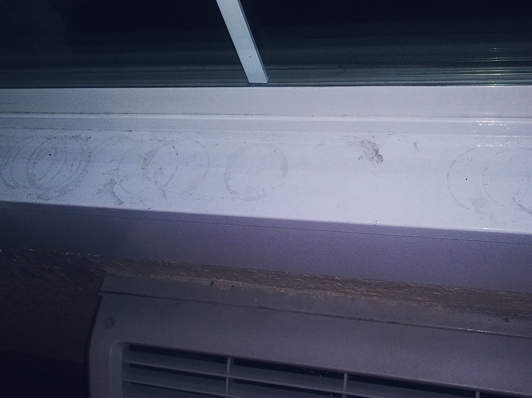 Majestic Inn & Suites主图