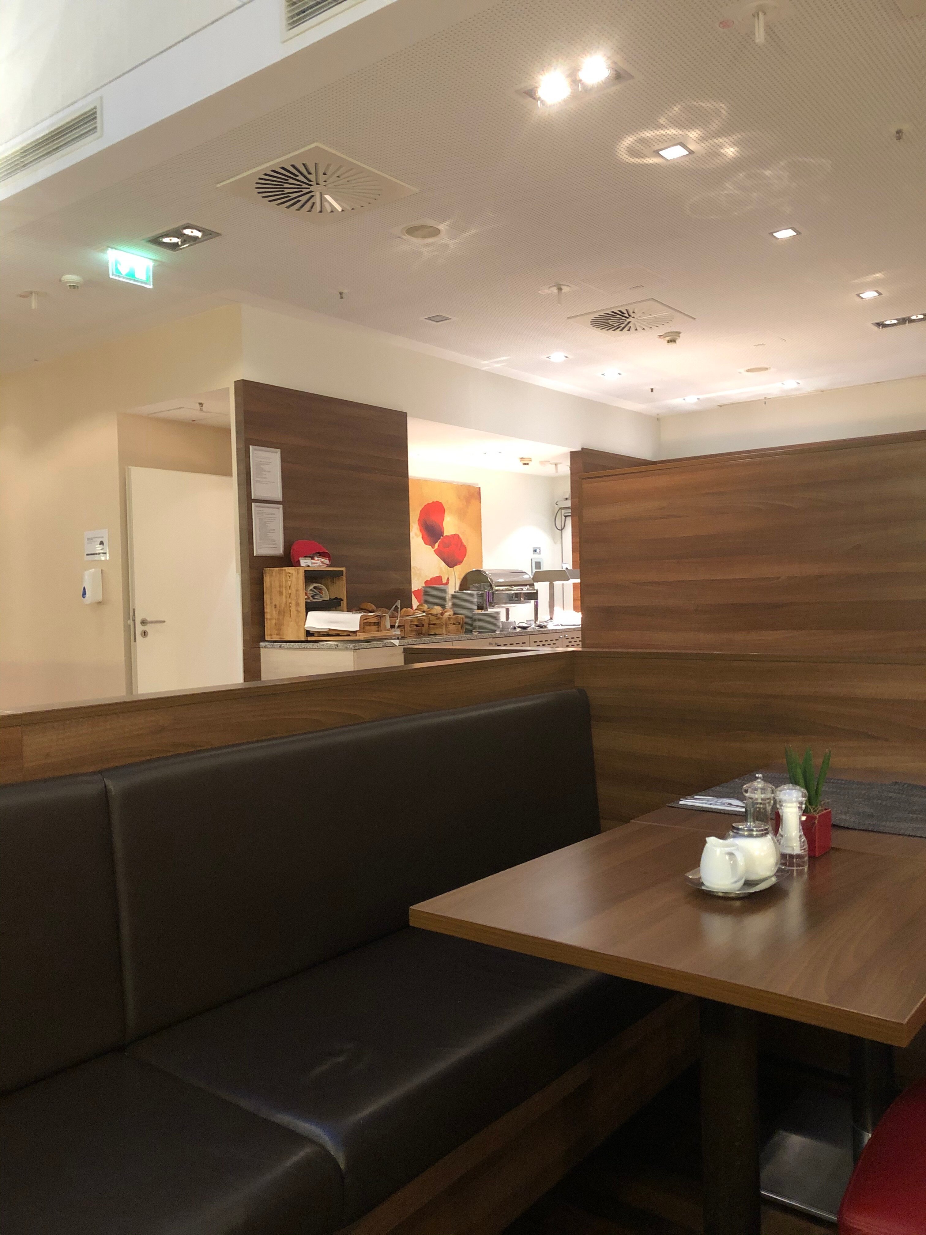 H4 Hotel Münster-餐饮