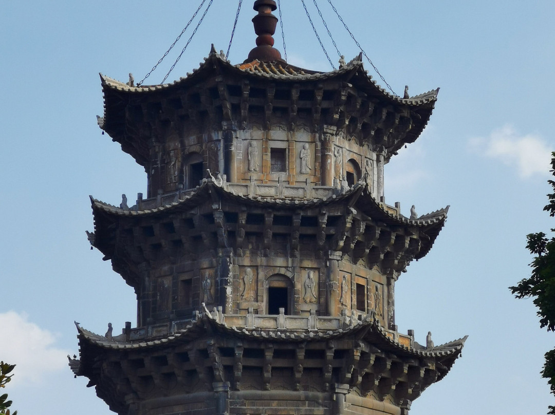 东西塔景点图片