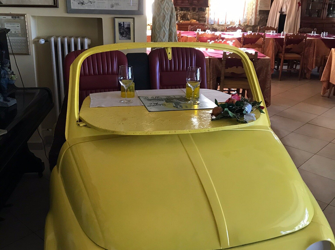 罗萨蒂酒店主图