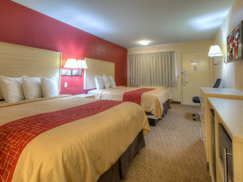 孟菲斯东红顶酒店主图