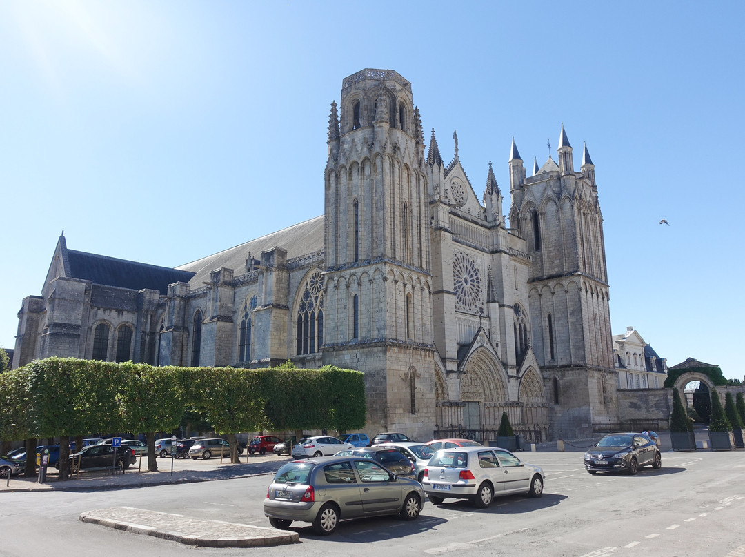 Cathédrale Saint-Pierre景点图片