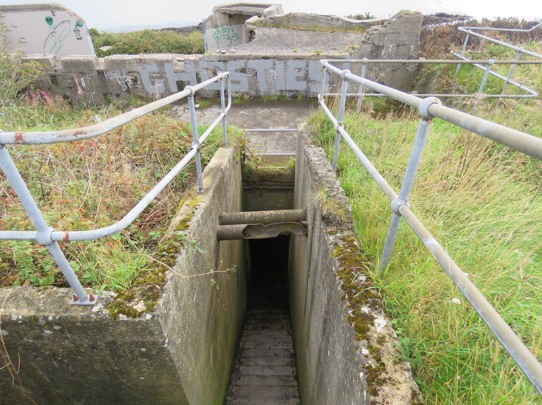 Charles Hill Monks Cave and Military Camp Storehouse and Battery-Dalgety Bay必去景点
