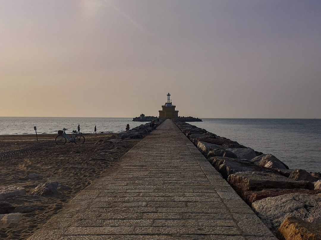 Punta Sabbioni's Lighthouse景点图片