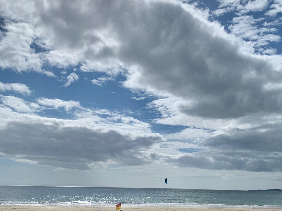 Garrylucas Beach-Old Head必去景点