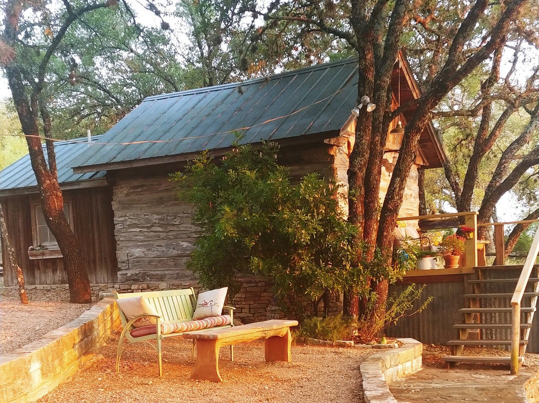 Chanticleer Log Cabin主图