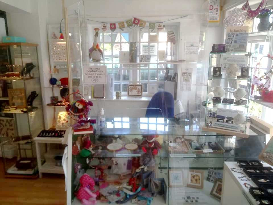 Bourton Artisans-水上伯顿必去景点