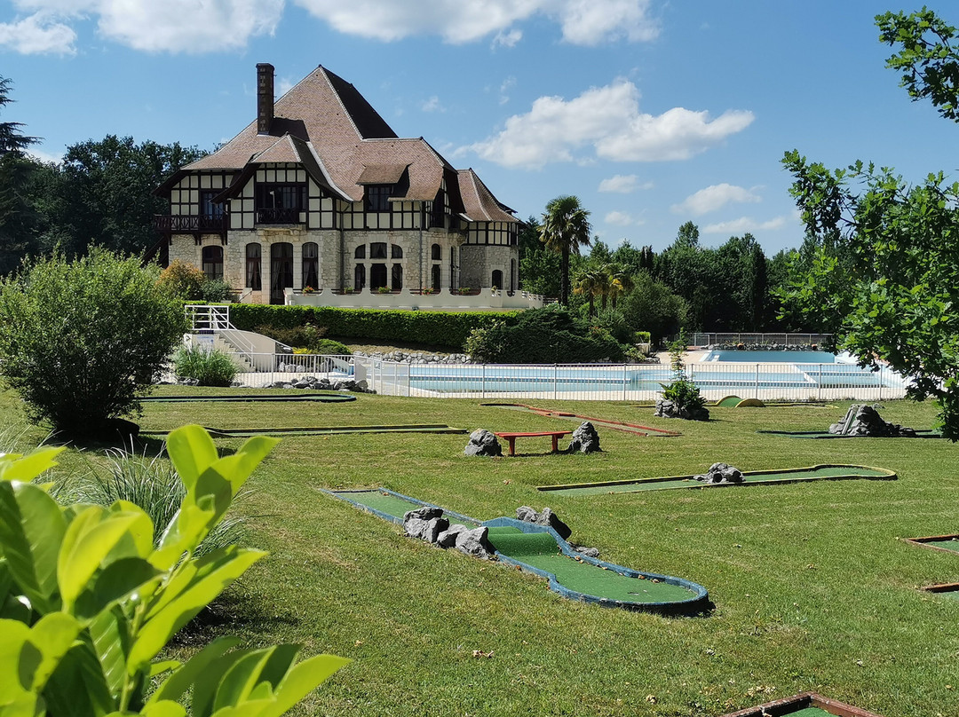 Résidence Château Cazalères