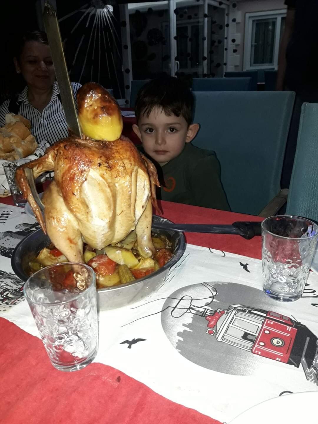 Çelik Otel Mut-餐饮