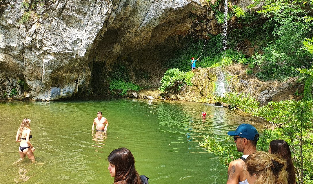 Waterfall of Drimona景点图片