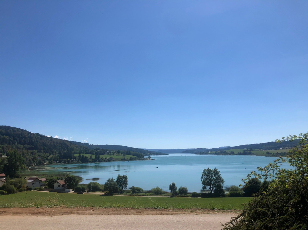 Lac de Saint-Point-Saint-Point-Lac必去景点