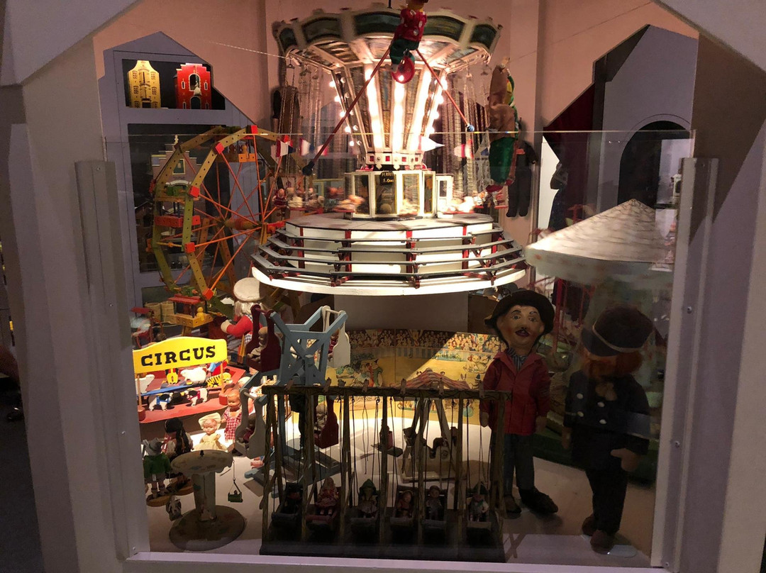 Speelgoed & Carnavalsmuseum Op Stelten景点图片