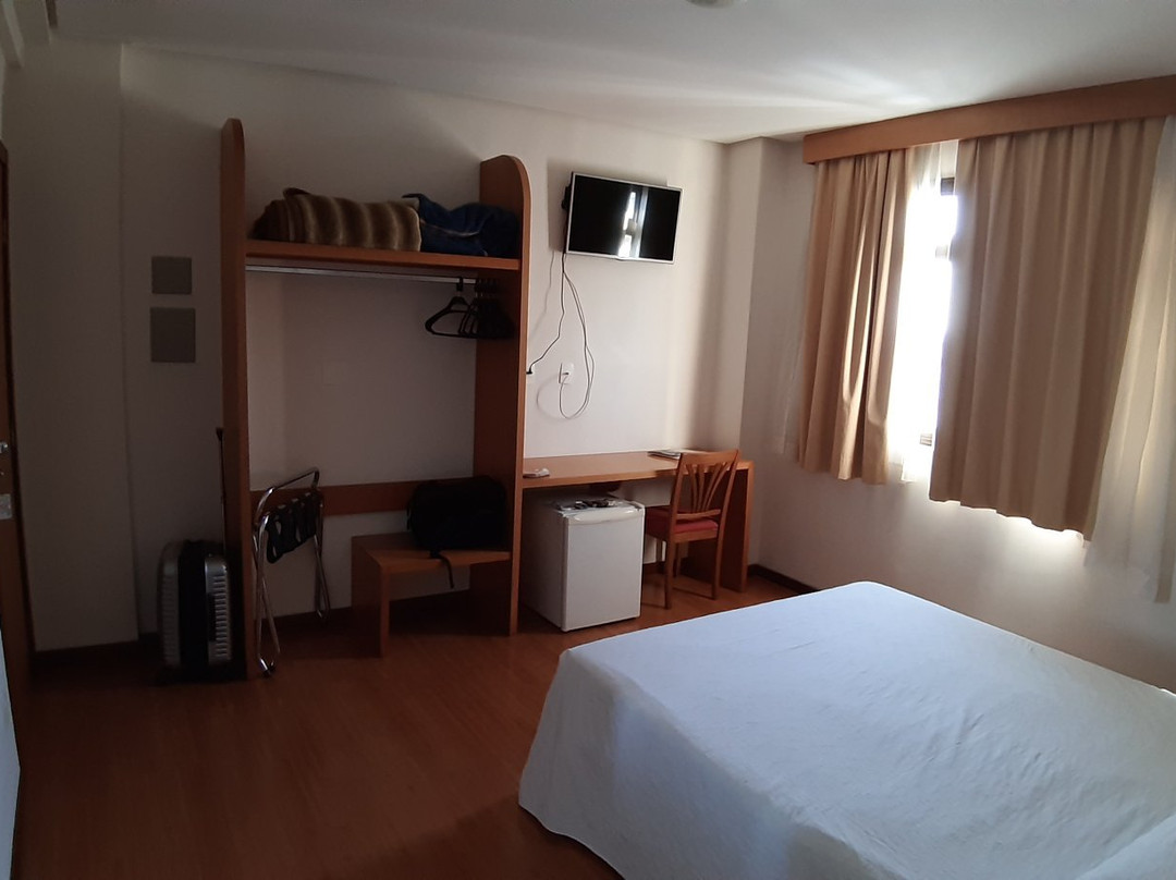 Serema Palace Hotel主图