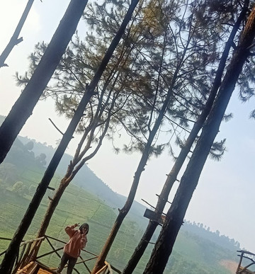 Bukit Senyum-万隆必去景点