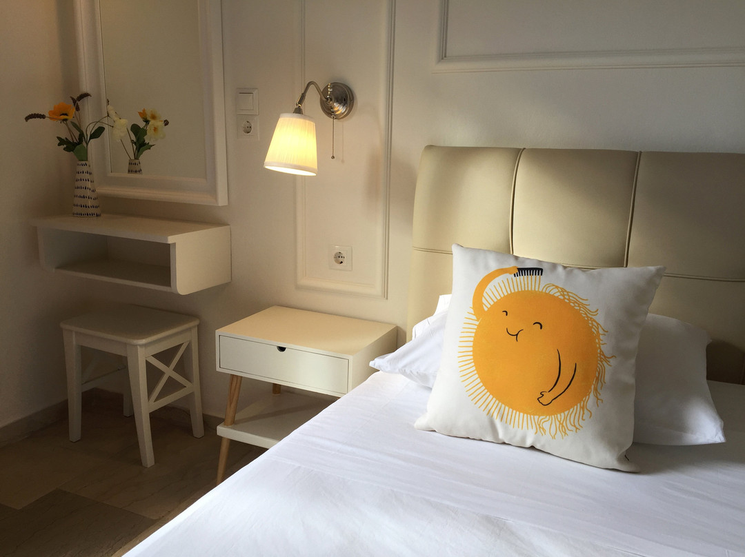 Alexandris Hotel主图