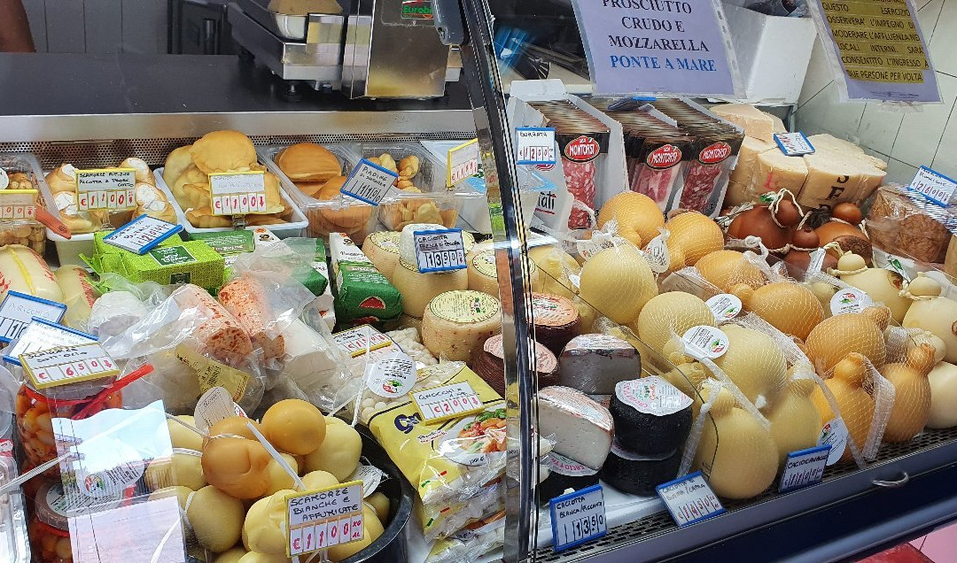 Caseificio Ponte A Mare-Castel Volturno必去景点