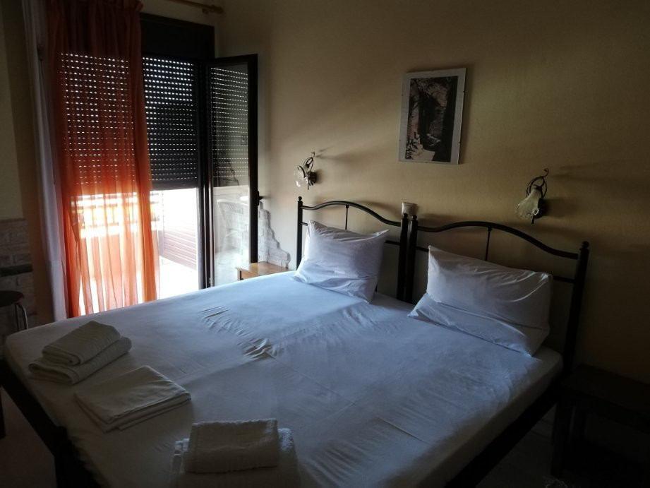 姆帕克尼斯蒙内瓦斯酒店主图