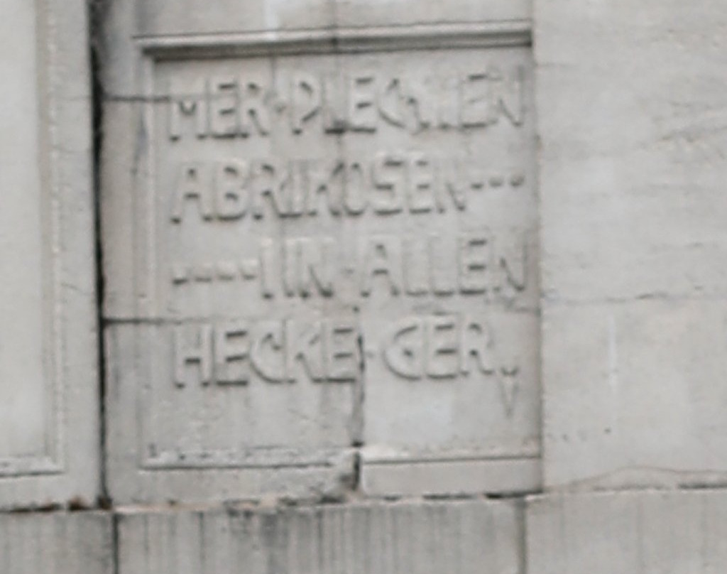 Monument to Michel Rodange-卢森堡城必去景点