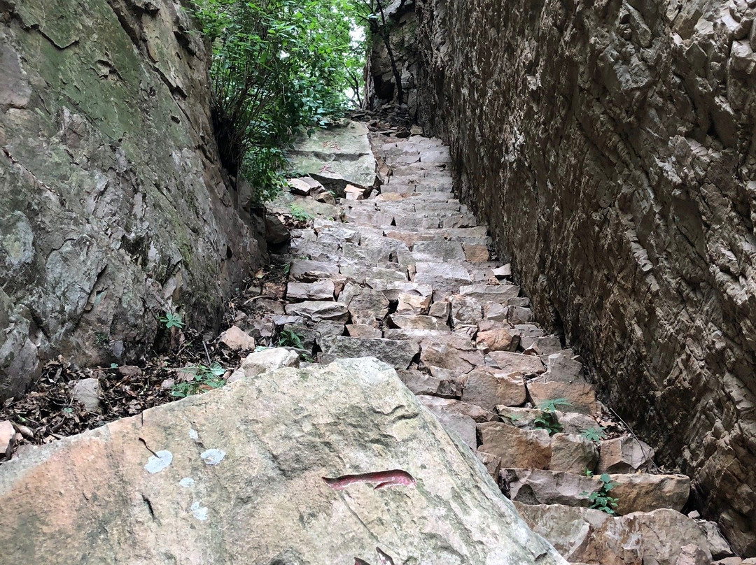 九山顶自然风景区-蓟县必去景点