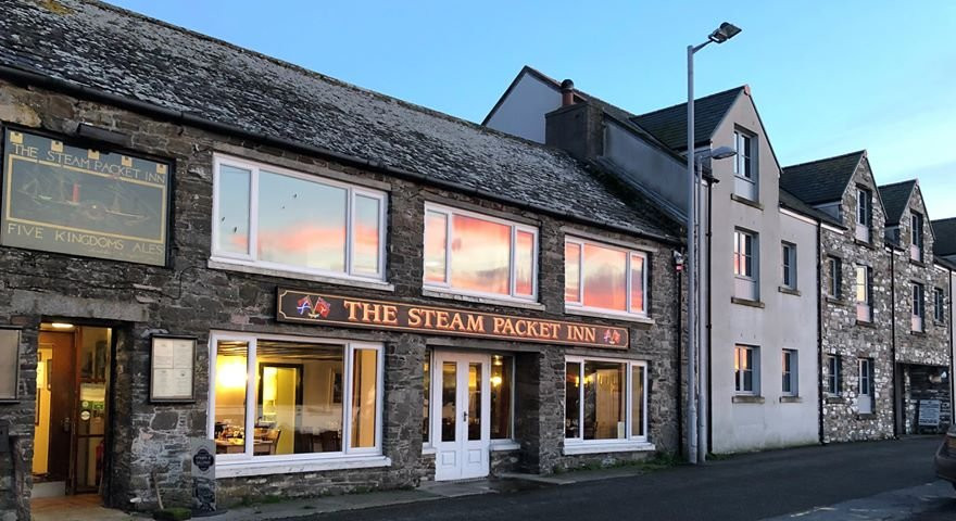 Isle of Whithorn酒店住宿-Steam Packet Inn
