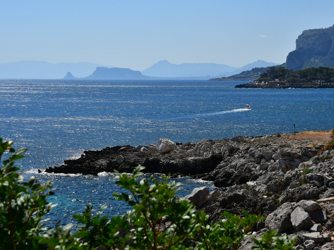 Faro di Capo Gallo-Mondello必去景点
