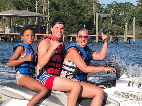 Barefoot Tours & Charters-橙色海湾必去景点