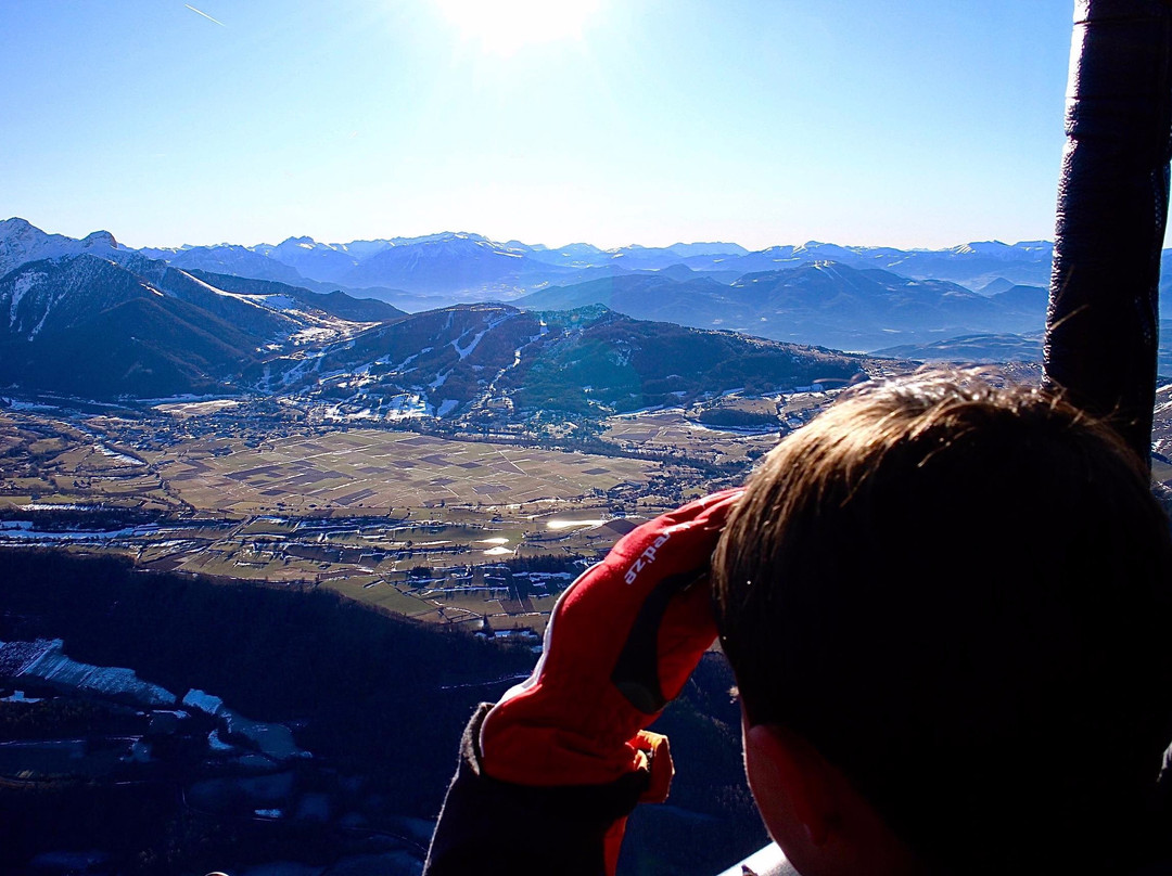 Hautes Alpes Montgolfière-Ancelle必去景点