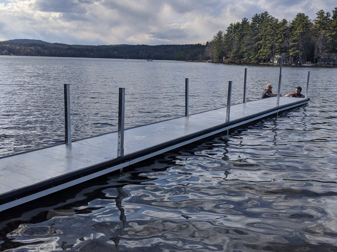 Lake Shore Farm主图