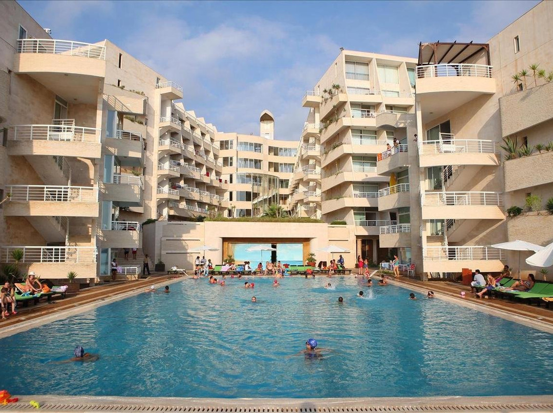 朱拜勒酒店住宿-Castel Mare Beach Hotel & Resort