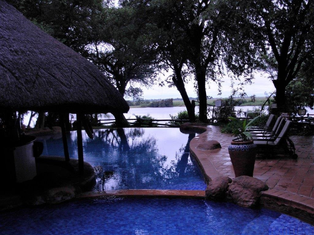 Chobe Marina Lodge主图