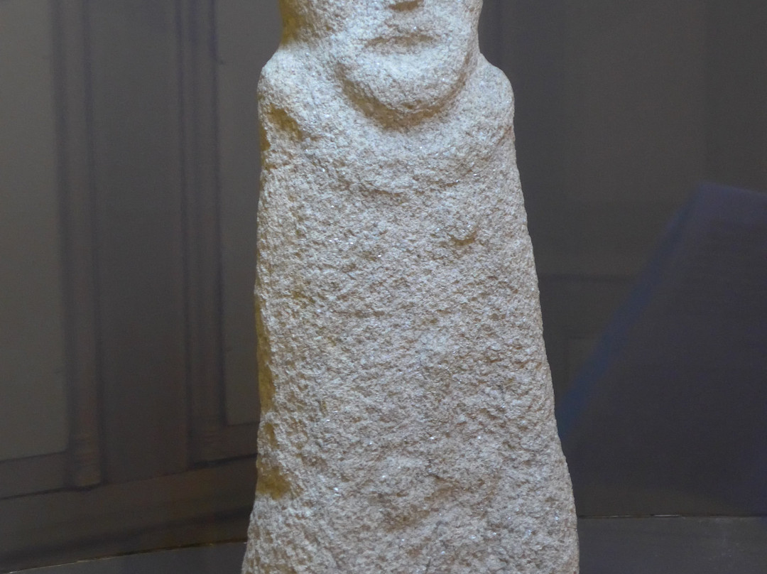 Musee d'Histoire et d'Archeologie-瓦讷必去景点