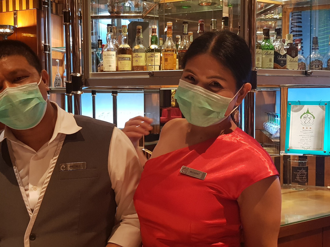 Centara Grand at Central Plaza Ladprao Lobby Lounge-曼谷必去景点