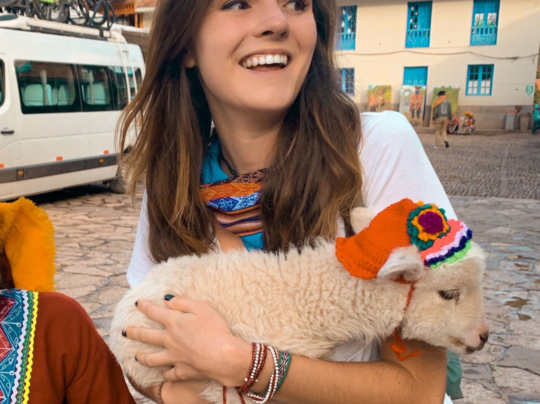 Yampu Tours-科帕卡巴纳必去景点