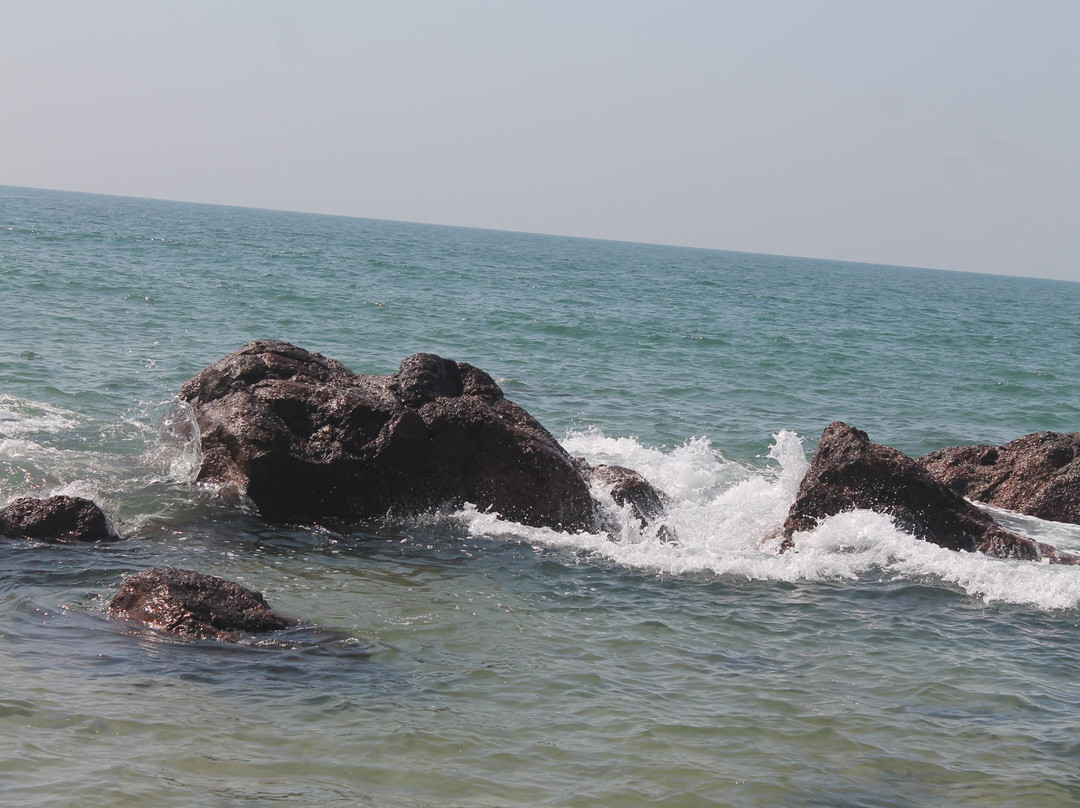 Kunkeshwar Beach景点图片