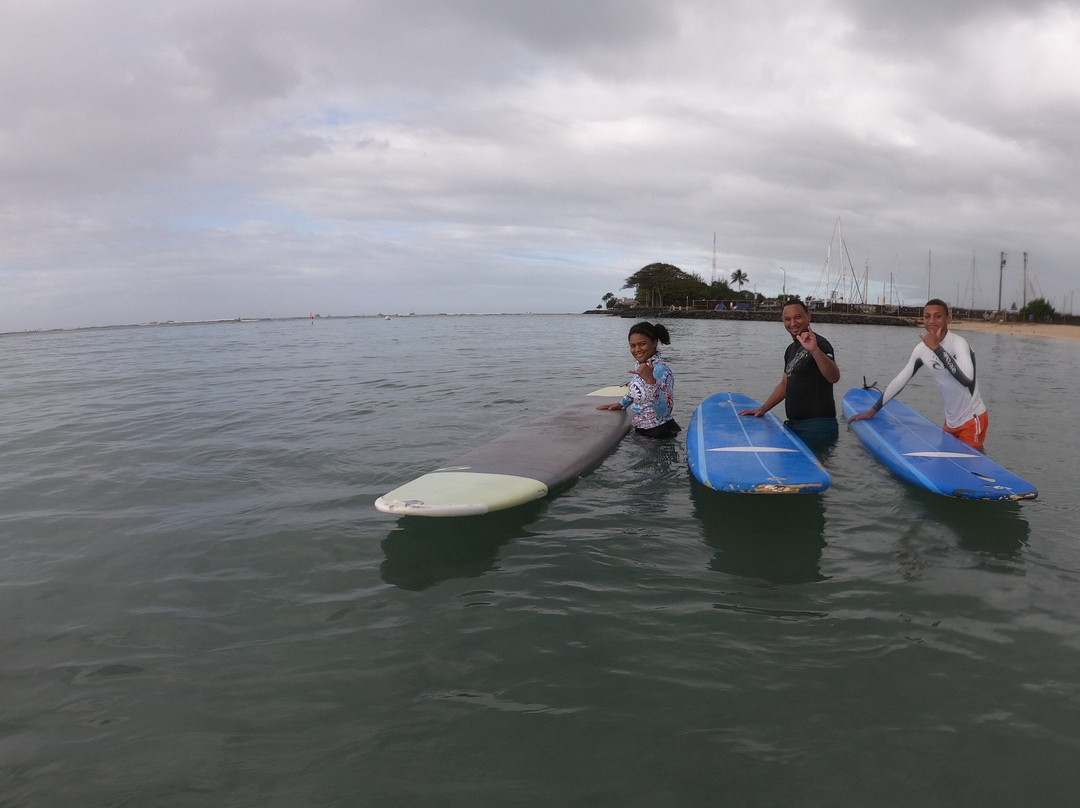 Polu Lani Surf Lessons & Adventures-火奴鲁鲁必去景点