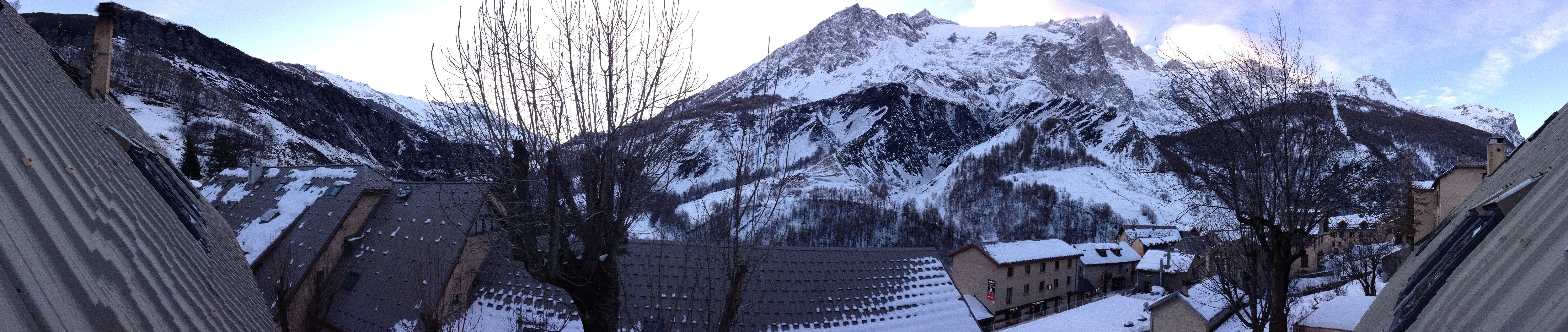 Hotel Auberge Edelweiss-官方