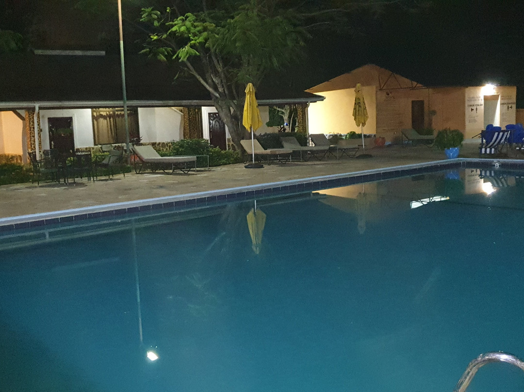 Tan Swiss Lodge主图