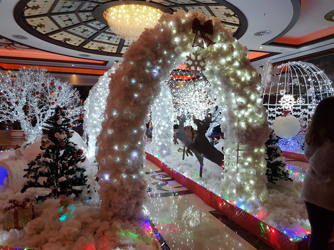 Cratos Premium Hotel & Casino & Port & Spa主图