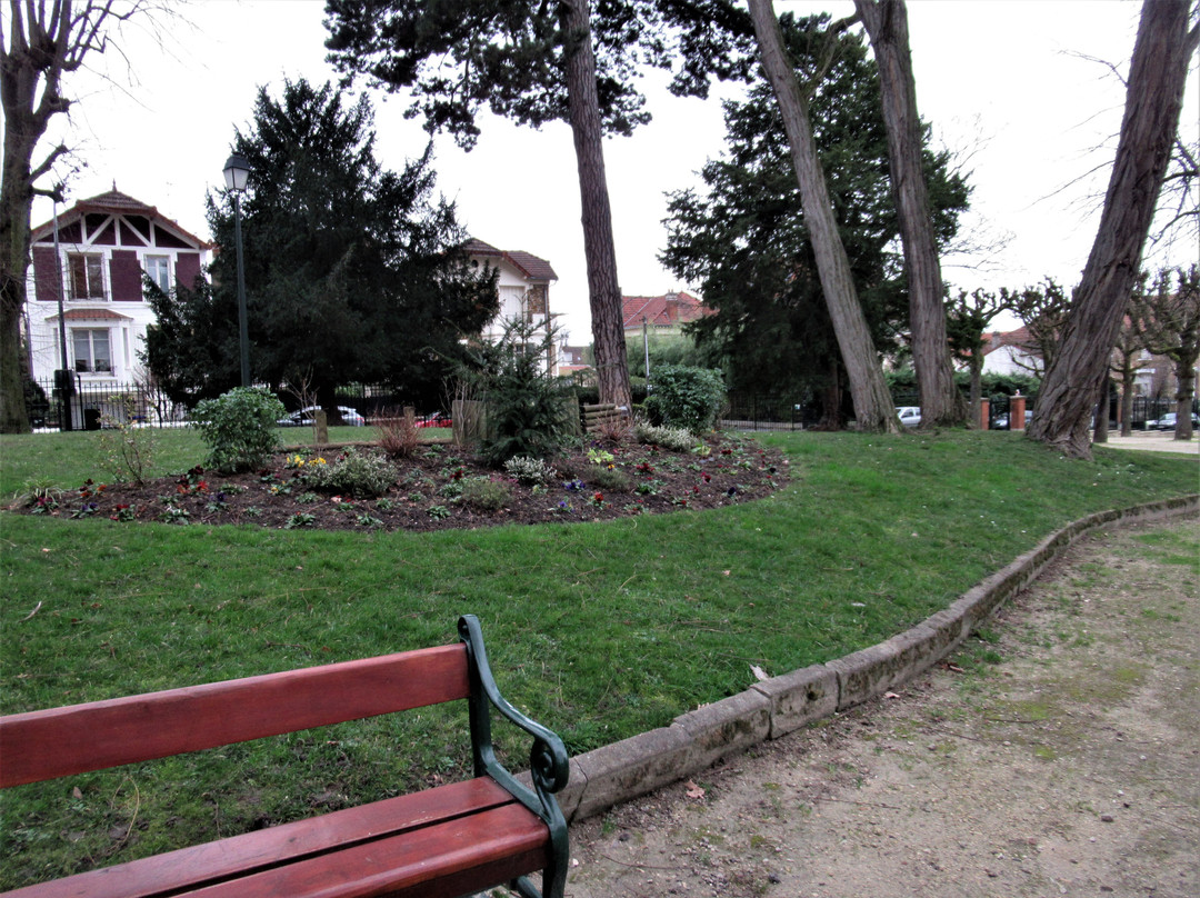 Square Maunoury-Le Raincy必去景点